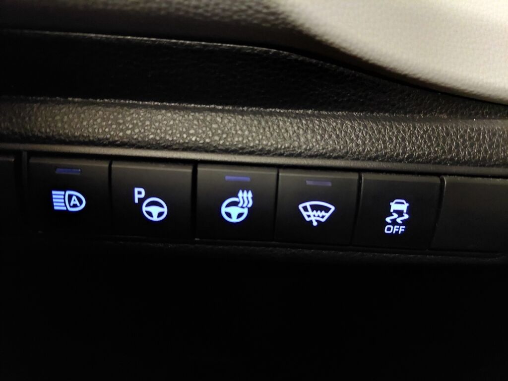 Toyota Corolla 2019 Valkoinen