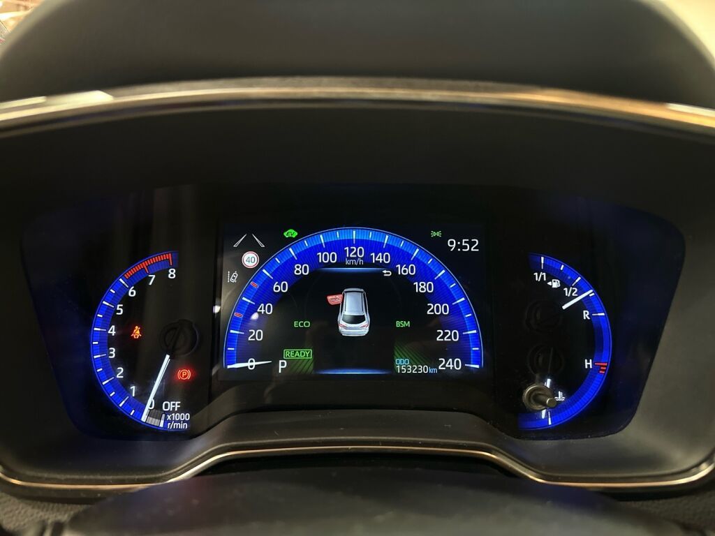 Toyota Corolla 2019 Ruskea (beige)