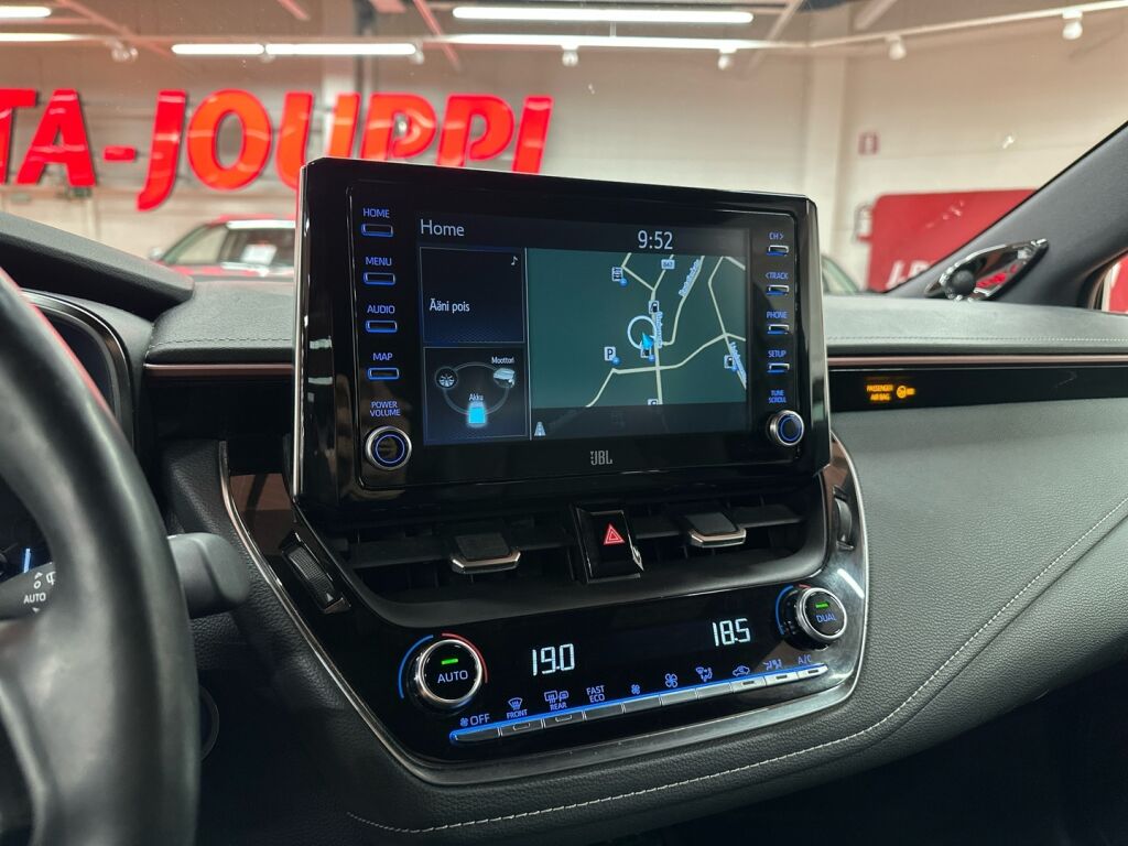 Toyota Corolla 2019 Ruskea (beige)