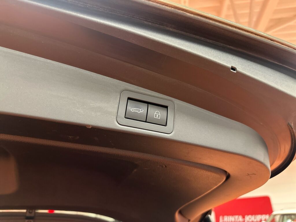 Toyota Corolla 2019 Ruskea (beige)