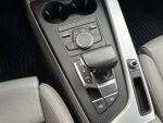 Audi A4 2017 Musta