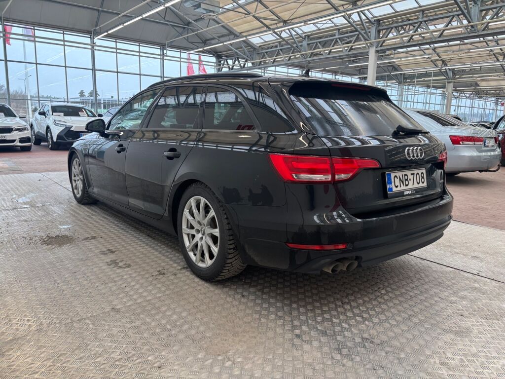 Audi A4 2017 Musta