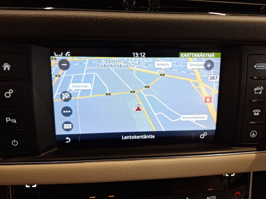 Jaguar XF 2019 Valkoinen