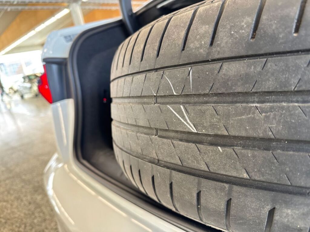 Audi A6 2019 Valkoinen