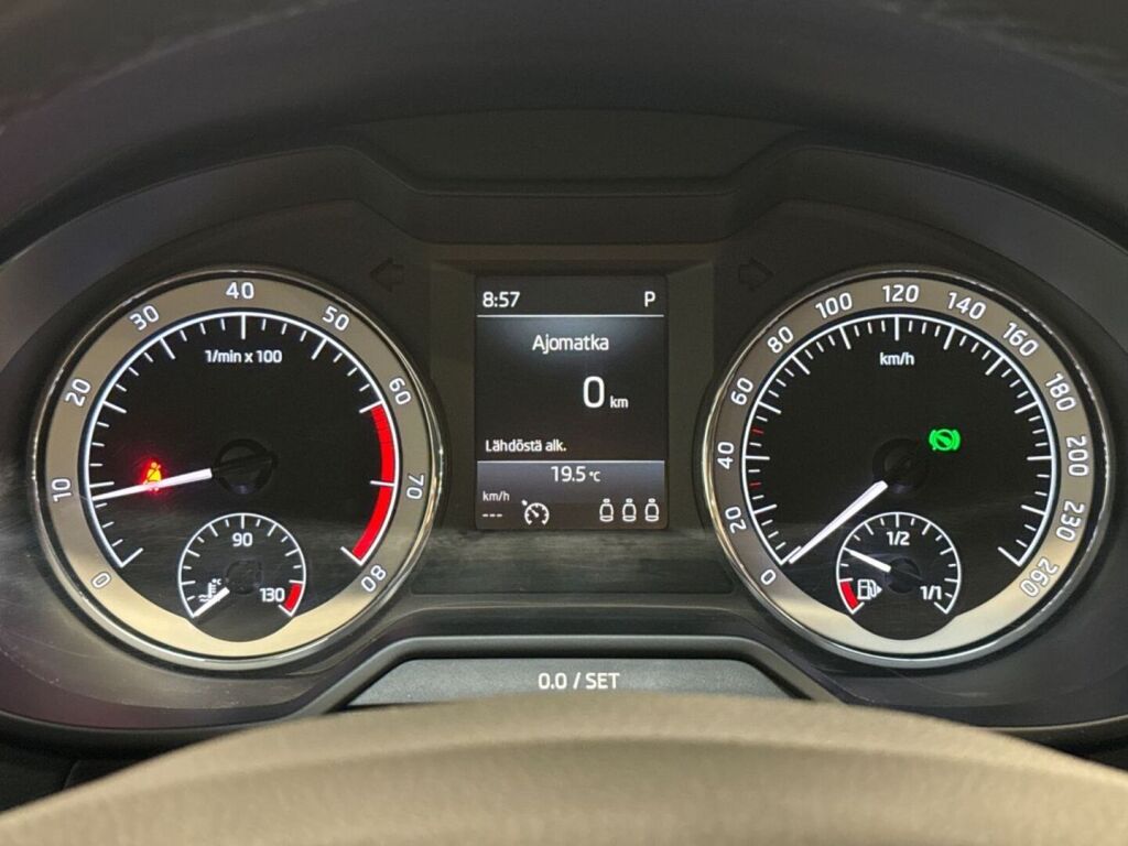 Skoda Octavia 2019 Musta