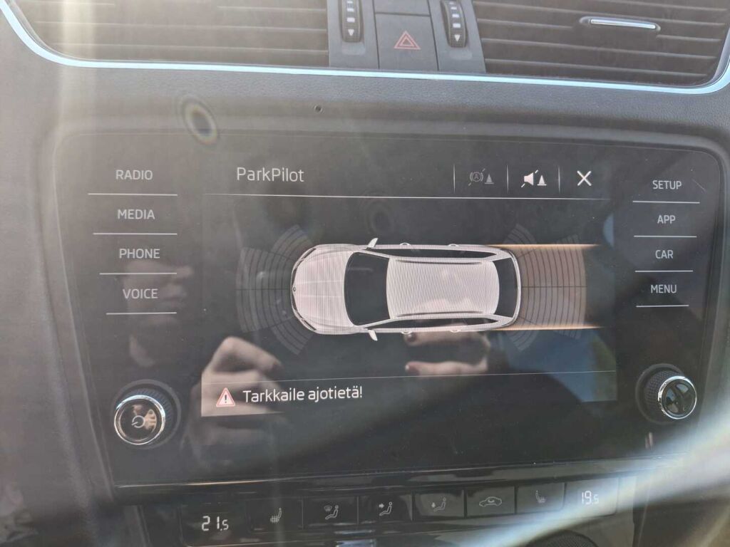 Skoda Octavia 2019 Musta