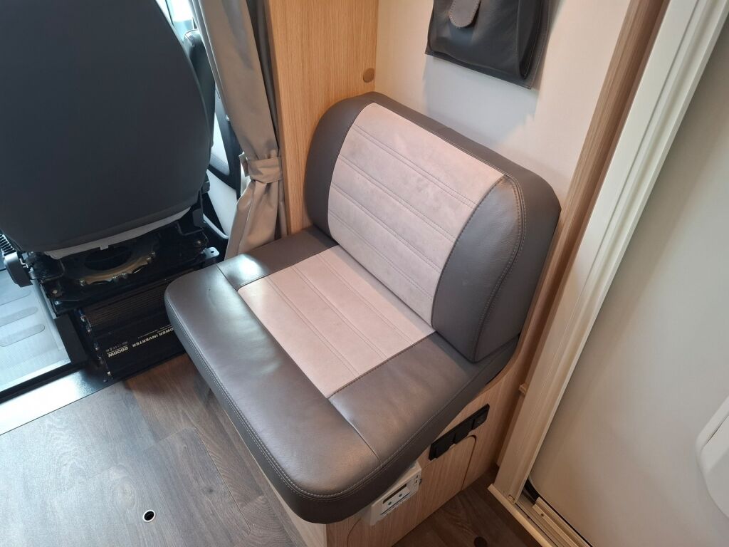 Sunlight T68 2020 Harmaa