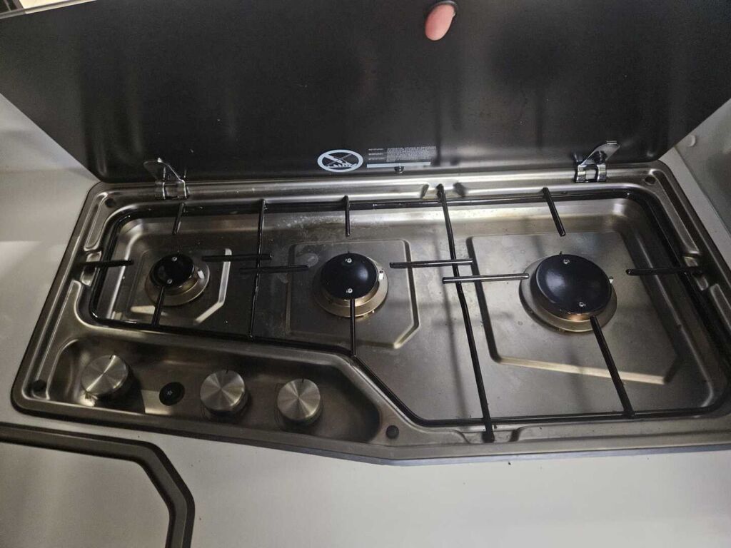 Adria Coral 2019 Valkoinen