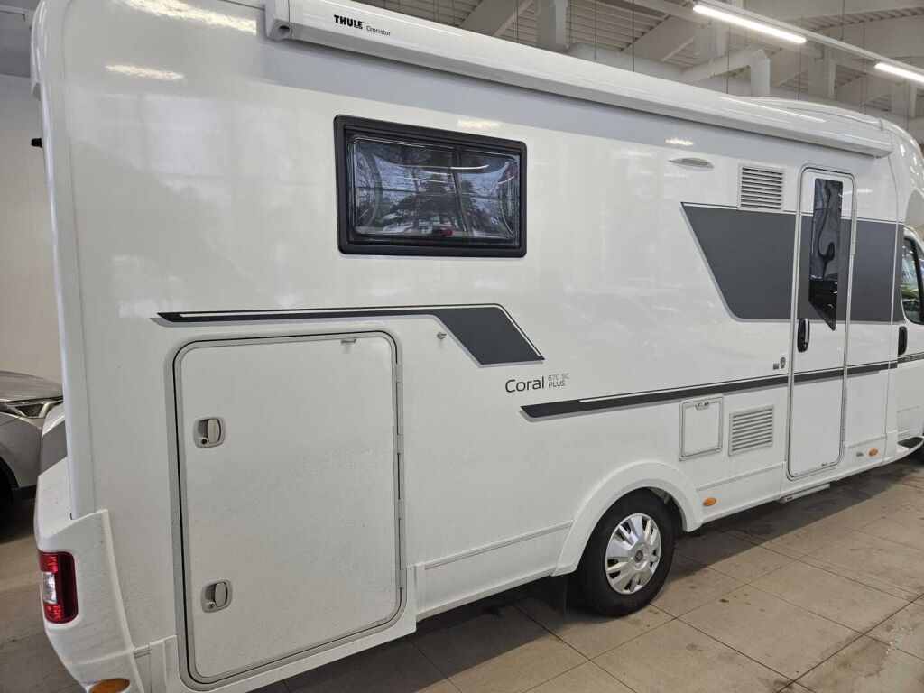 Adria Coral 2019 Valkoinen