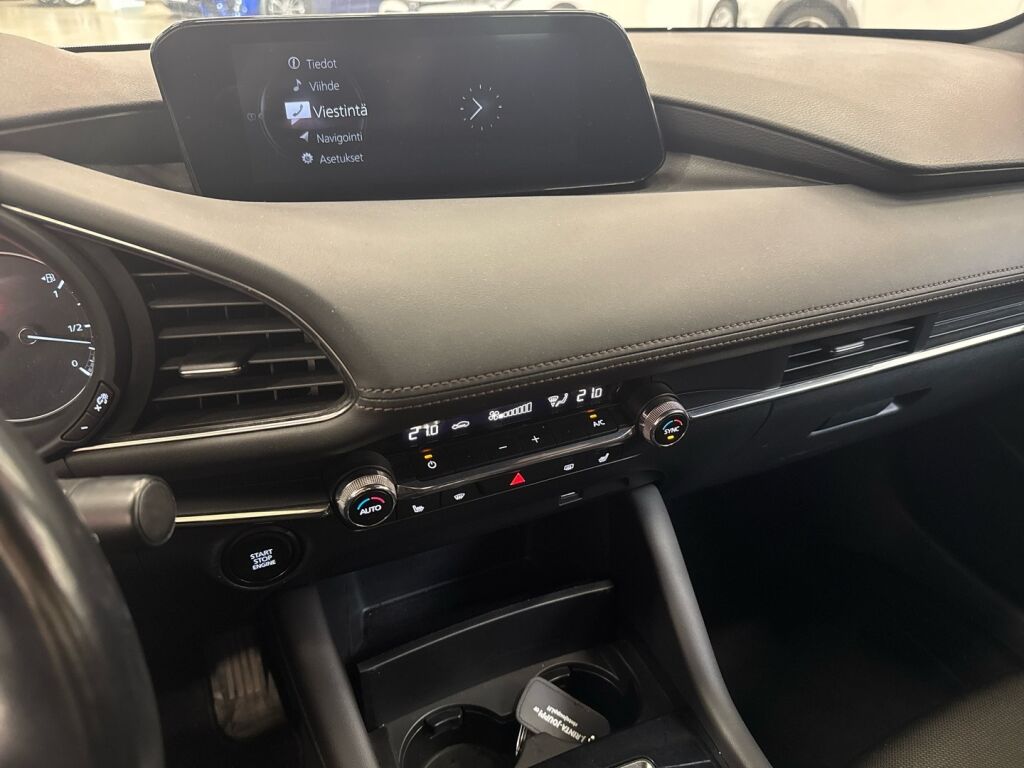 Mazda 3 2019 Valkoinen