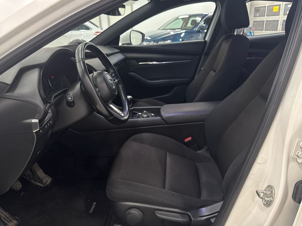 Mazda 3 2019 Valkoinen