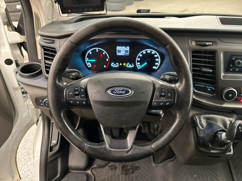 Ford Transit Custom 2018 Valkoinen