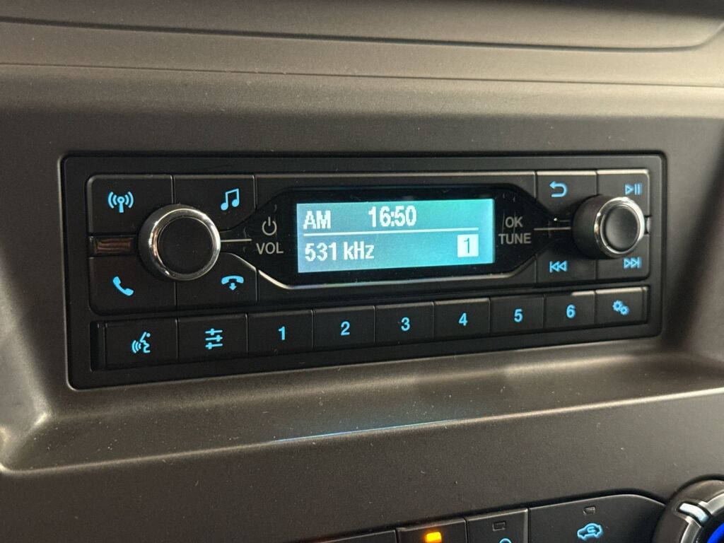 Ford Transit Custom 2018 Valkoinen