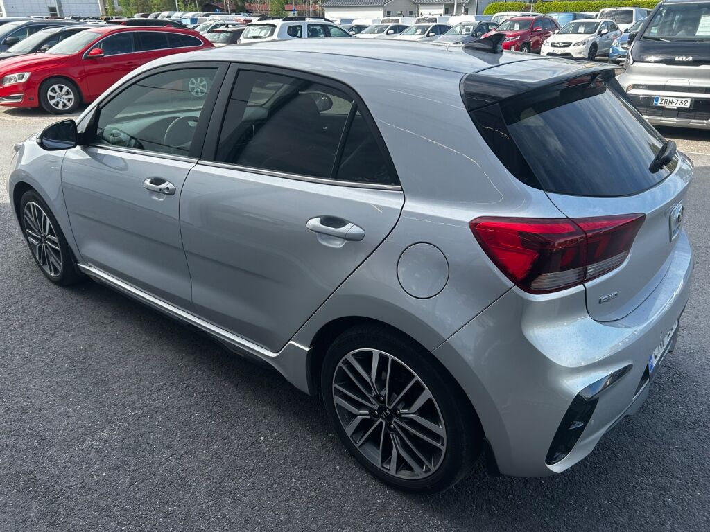 Kia Rio 2020 Hopea