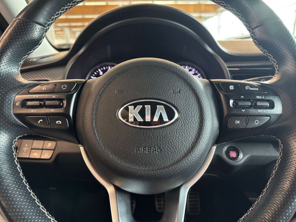 Kia Rio 2020 Hopea