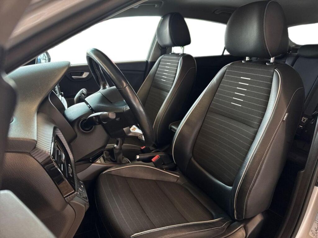 Kia Rio 2020 Hopea