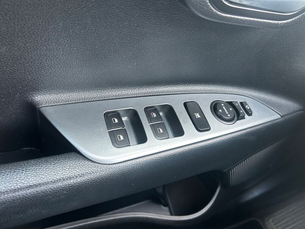 Kia Rio 2020 Hopea