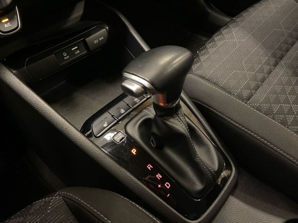 Kia Rio 2020 Vihreä