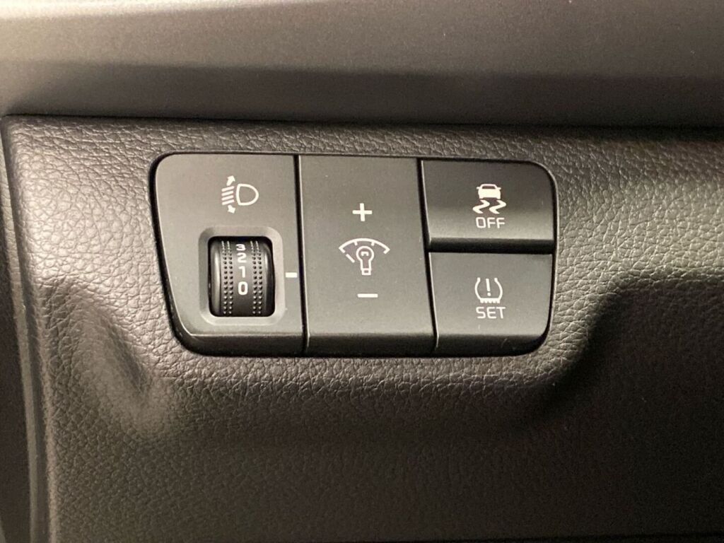 Kia Rio 2020 Vihreä