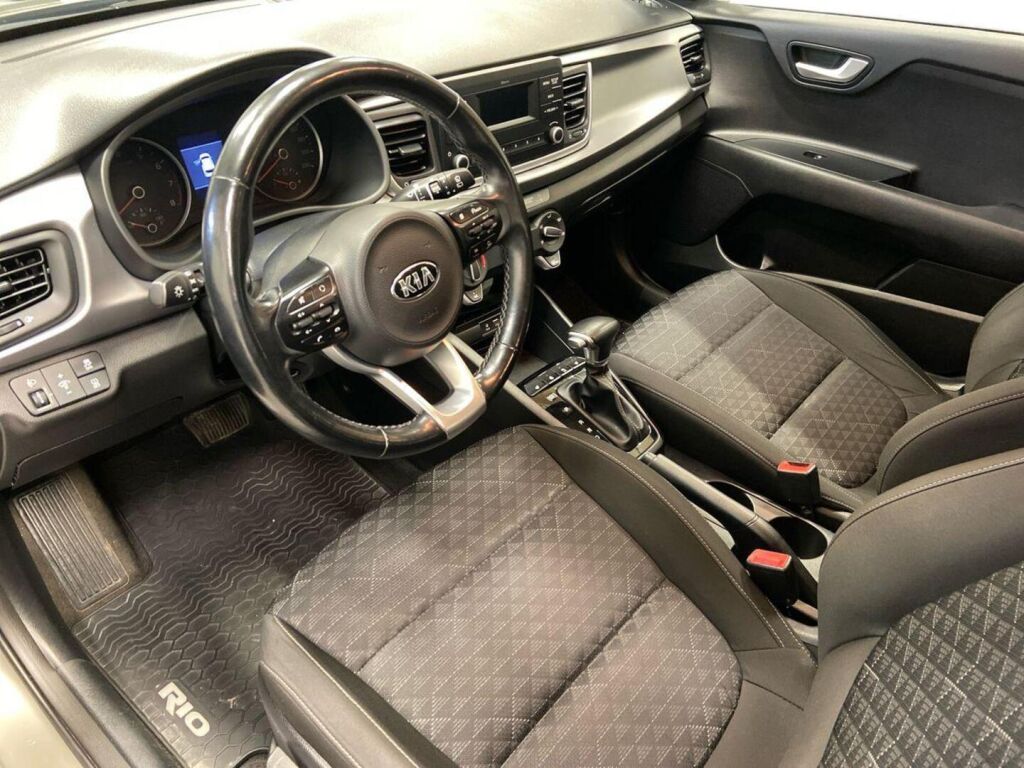 Kia Rio 2020 Vihreä