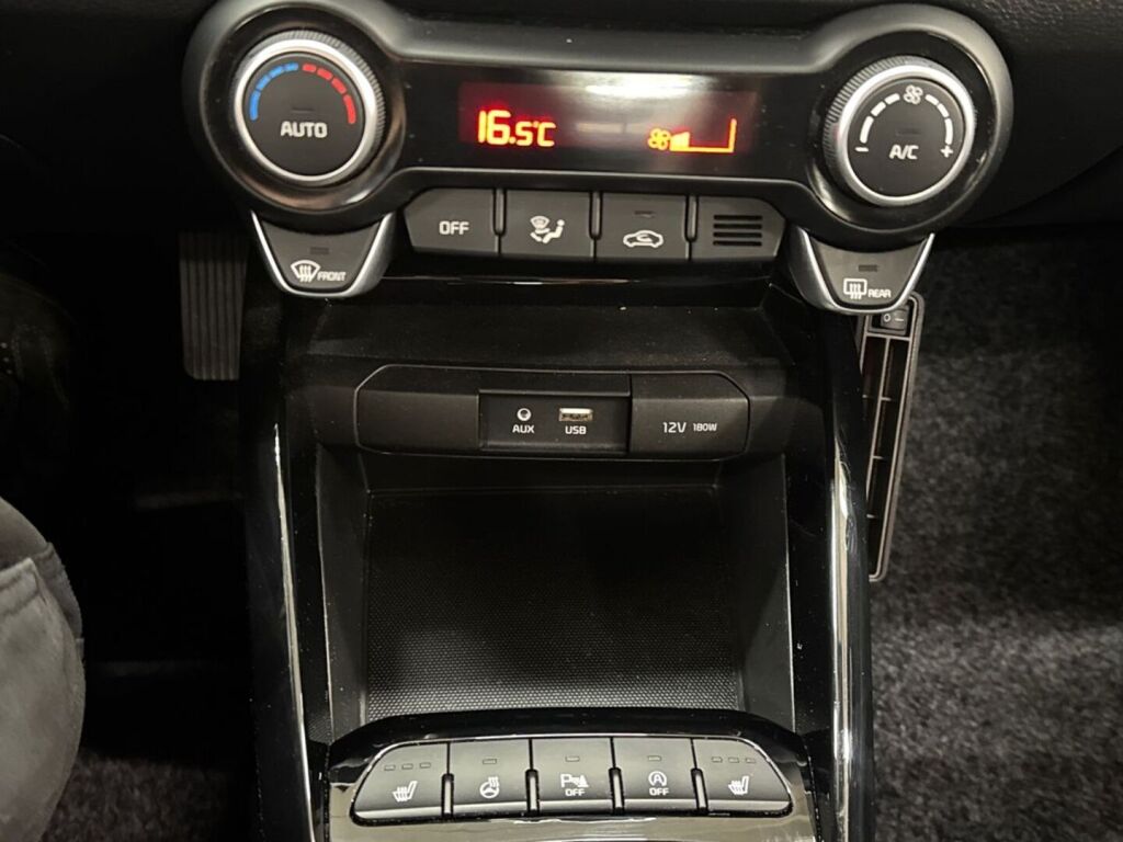 Kia Stonic 2020 Vihreä