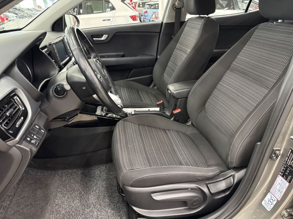 Kia Stonic 2020 Vihreä