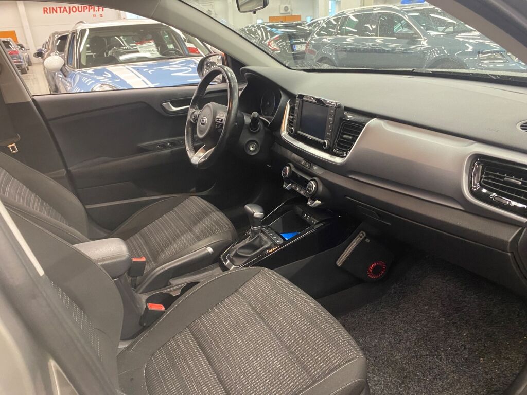 Kia Stonic 2020 Vihreä
