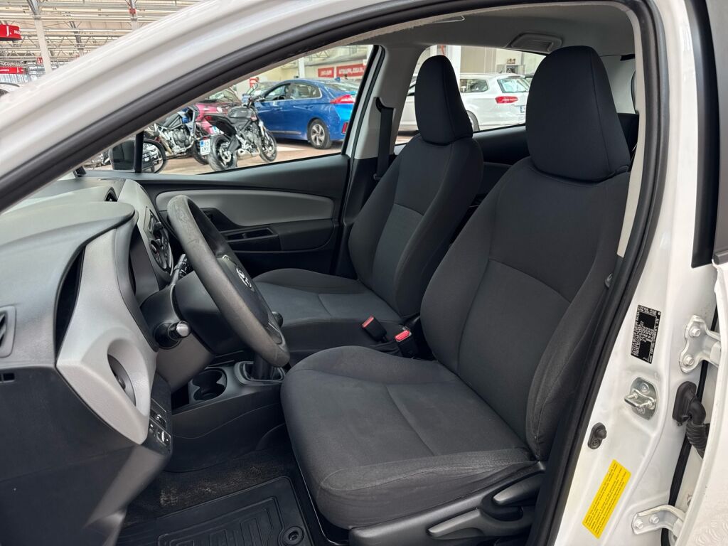 Toyota Yaris 2019 Valkoinen