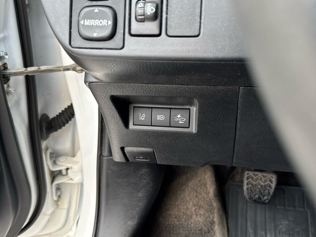 Toyota Yaris 2019 Valkoinen