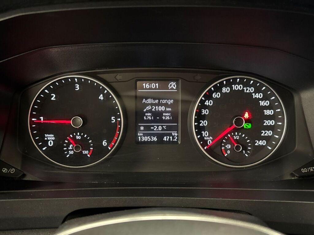 Volkswagen Transporter 2019 Valkoinen