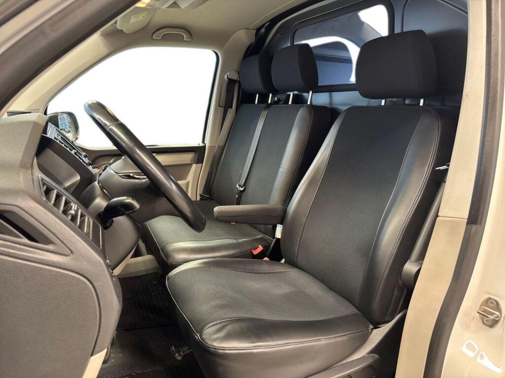 Volkswagen Transporter 2019 Valkoinen