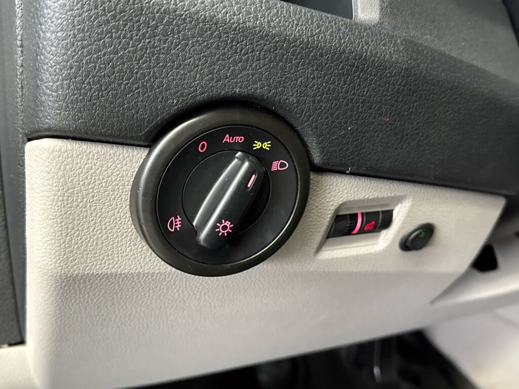 Volkswagen Transporter 2019 Sininen