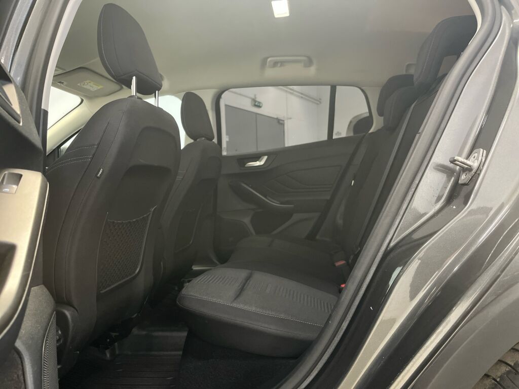 Ford Focus 2019 Harmaa