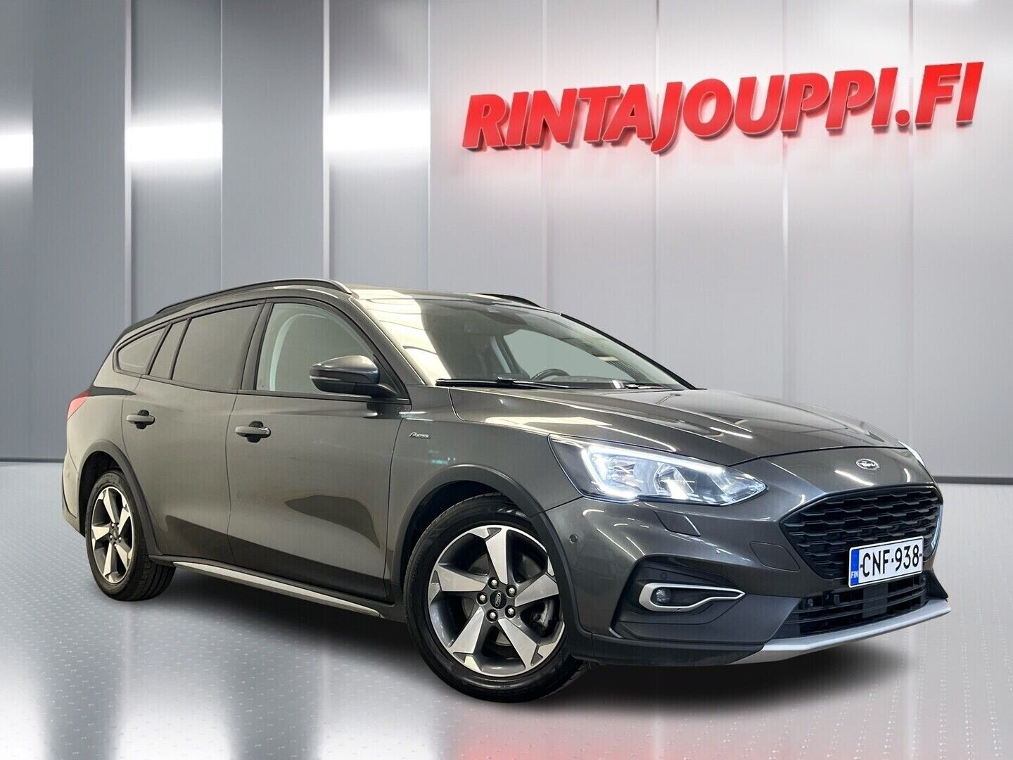 Harmaa Ford Focus