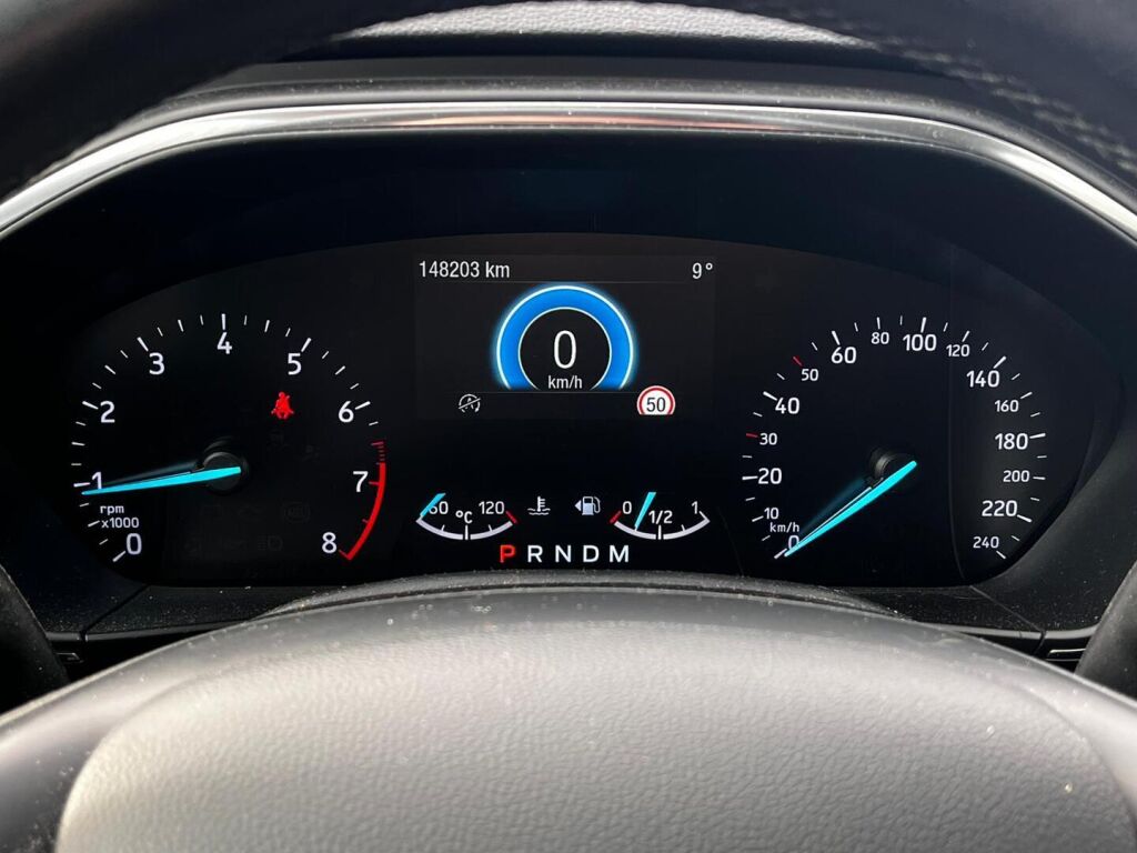 Ford Focus 2019 Harmaa