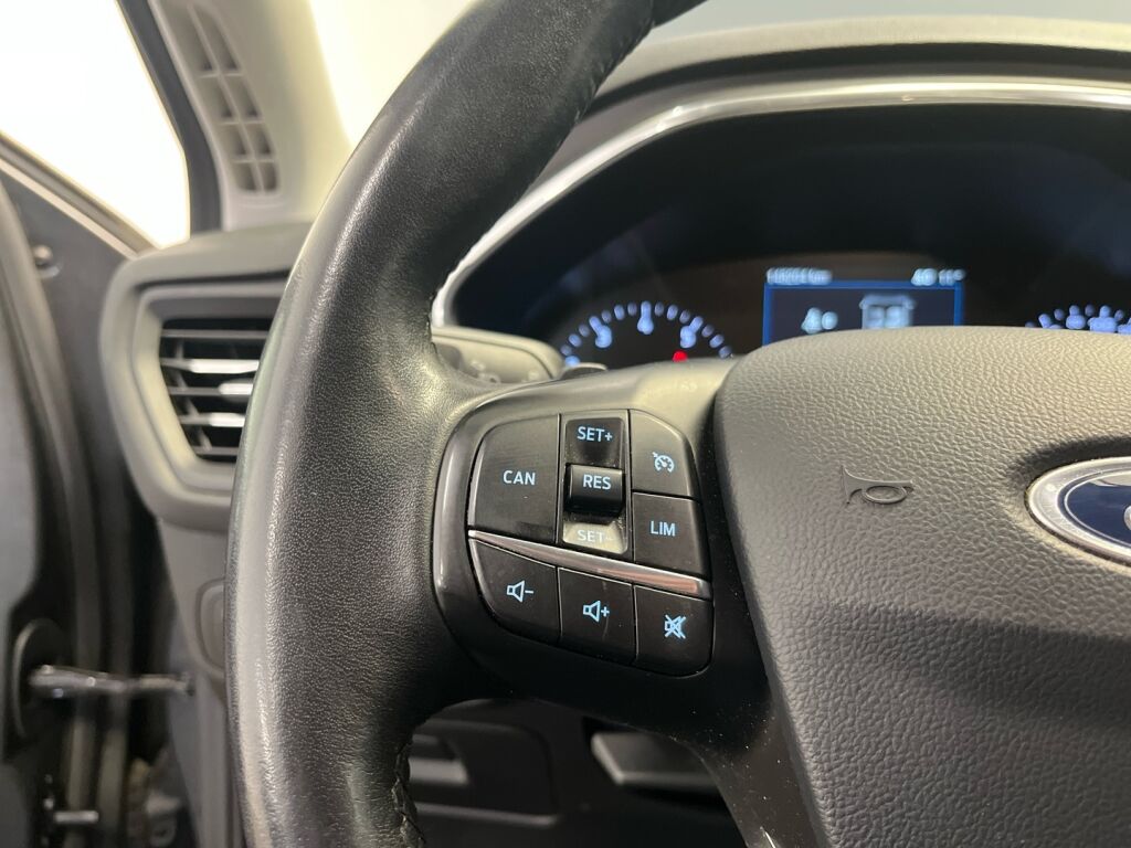 Ford Focus 2019 Harmaa