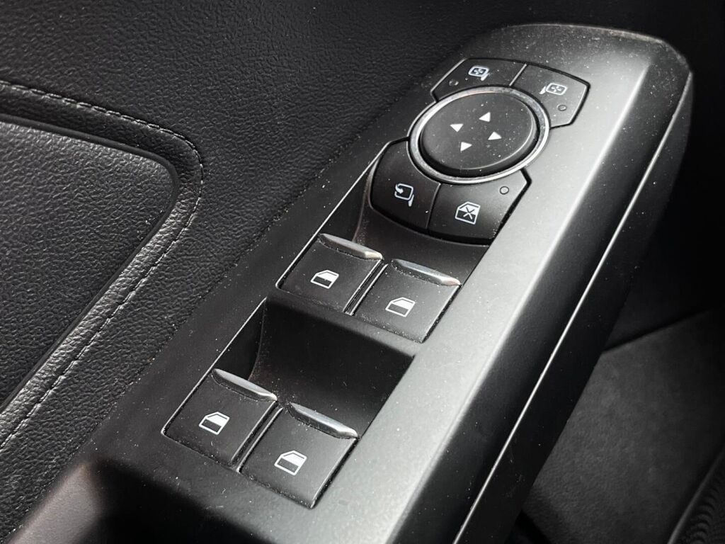 Ford Focus 2019 Harmaa