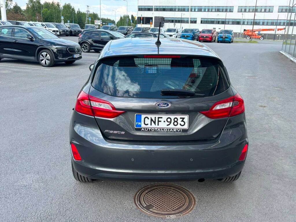 Ford Fiesta Van 2020 Harmaa