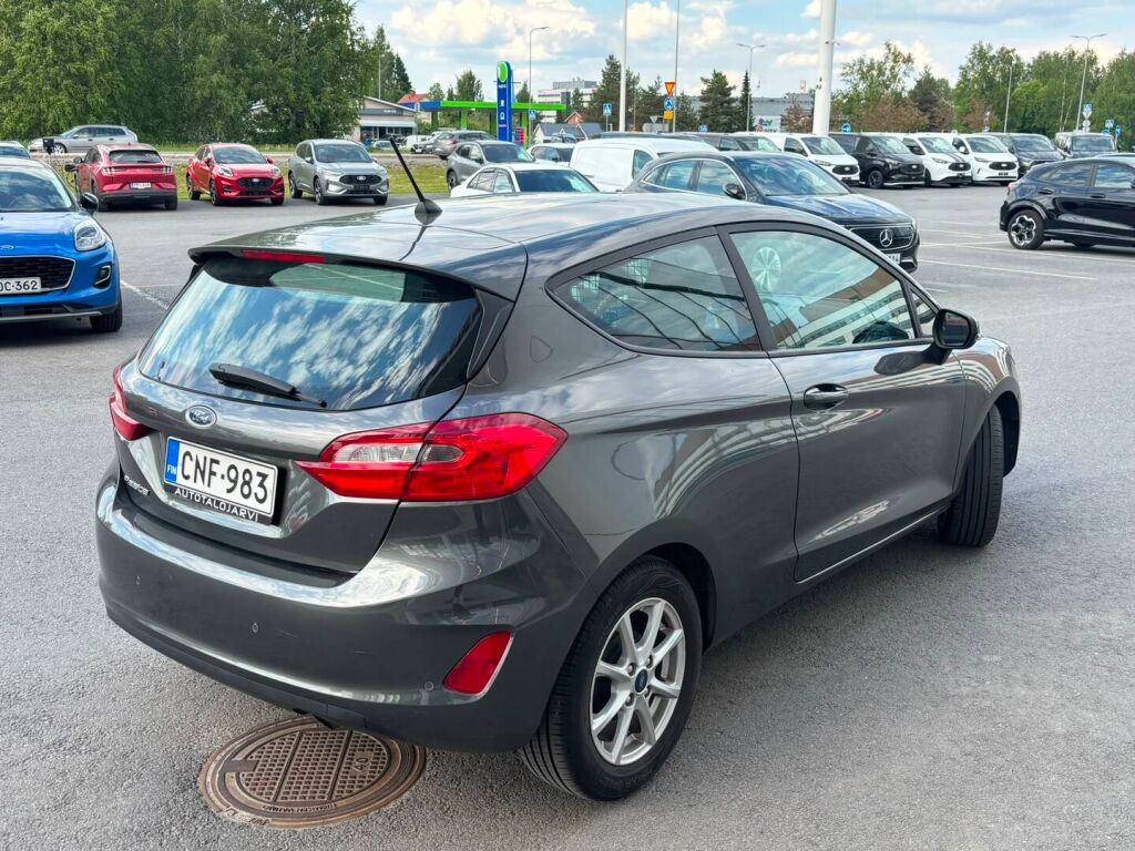Ford Fiesta Van 2020 Harmaa