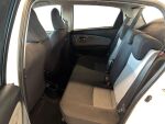 Toyota Yaris 2019 Valkoinen
