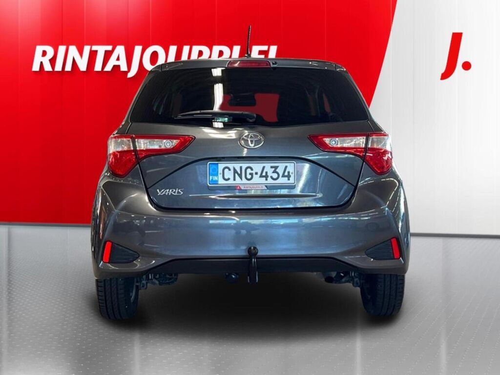 Toyota Yaris 2019, photo 6/32
