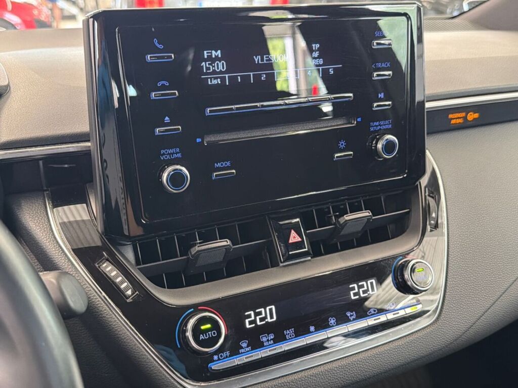 Toyota Corolla 2019 Ruskea (beige)