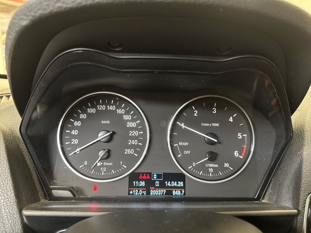 BMW 116 2015 Valkoinen