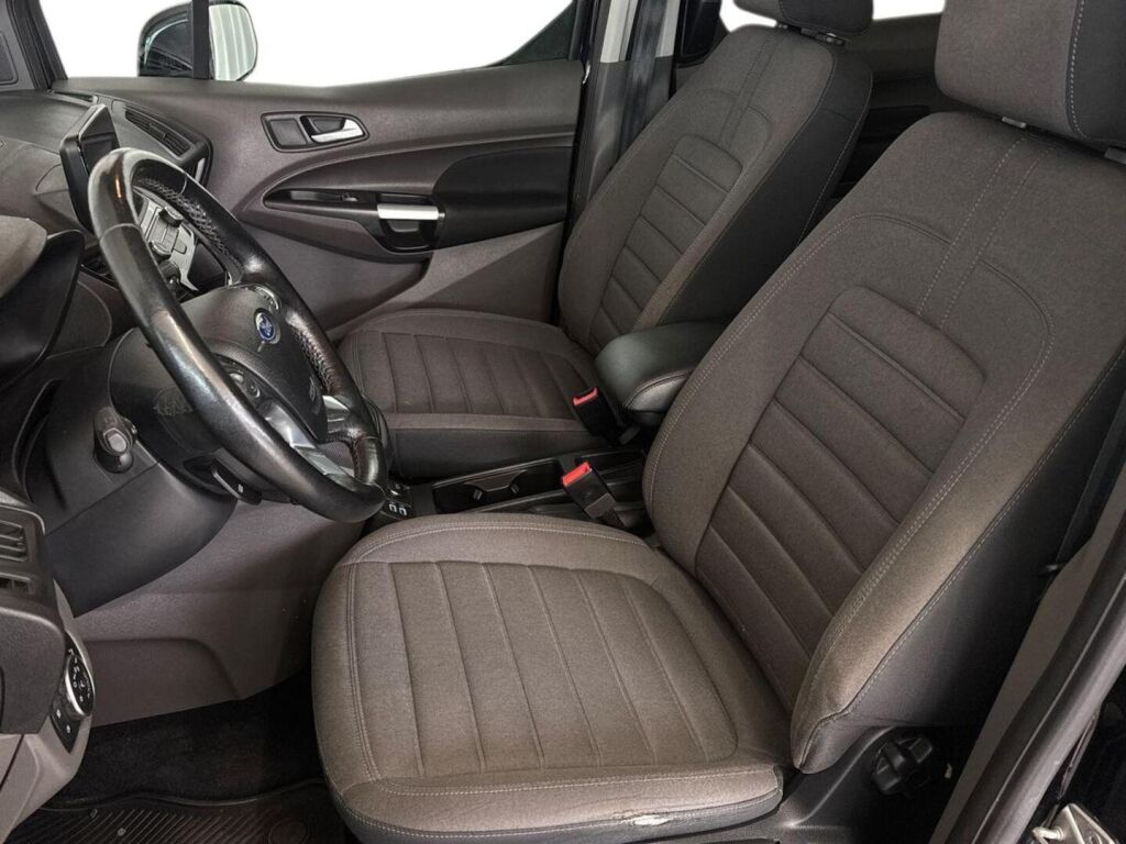 Ford Grand Tourneo Connect 2019 Musta
