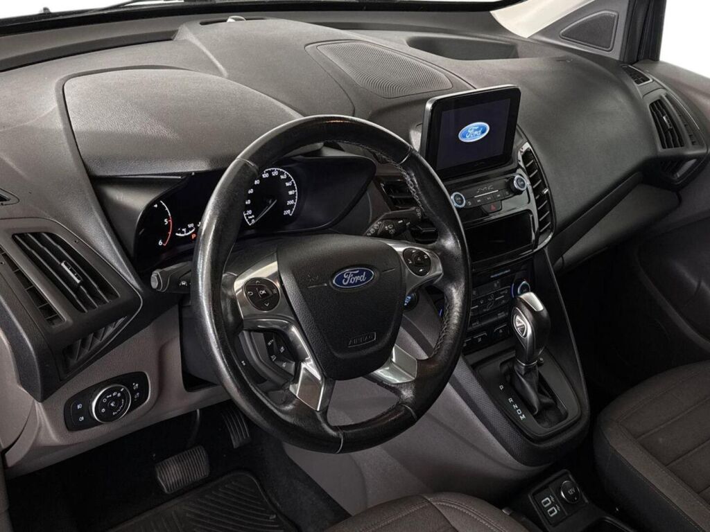 Ford Grand Tourneo Connect 2019 Musta