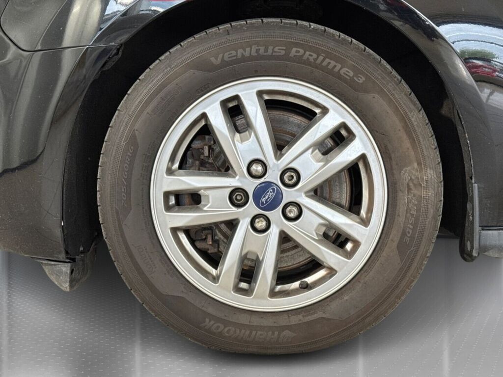 Ford Grand Tourneo Connect 2019 Musta