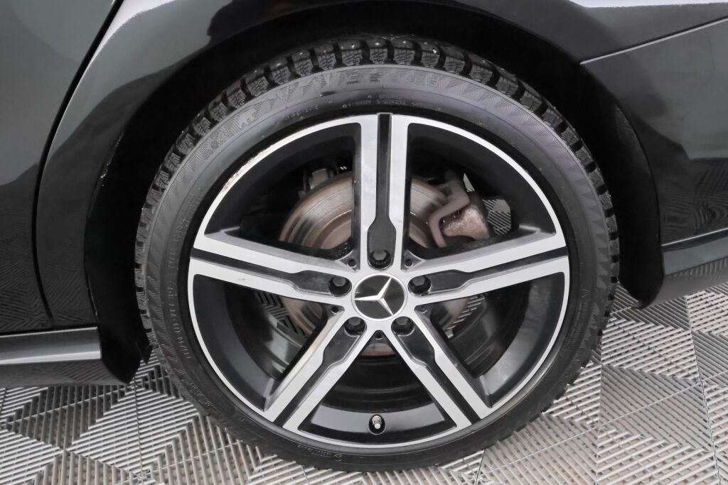 Mercedes-Benz CLA 2017 Musta