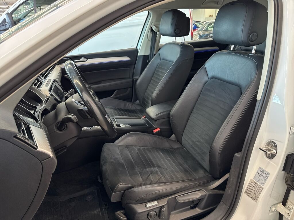Volkswagen Passat 2016 Valkoinen