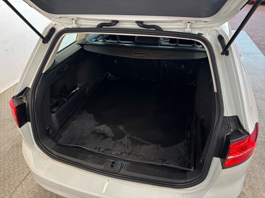 Volkswagen Passat 2016 Valkoinen