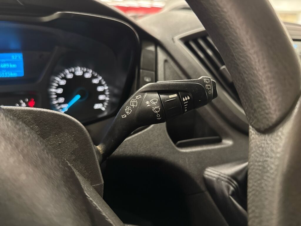 Ford Transit 2015 Sininen